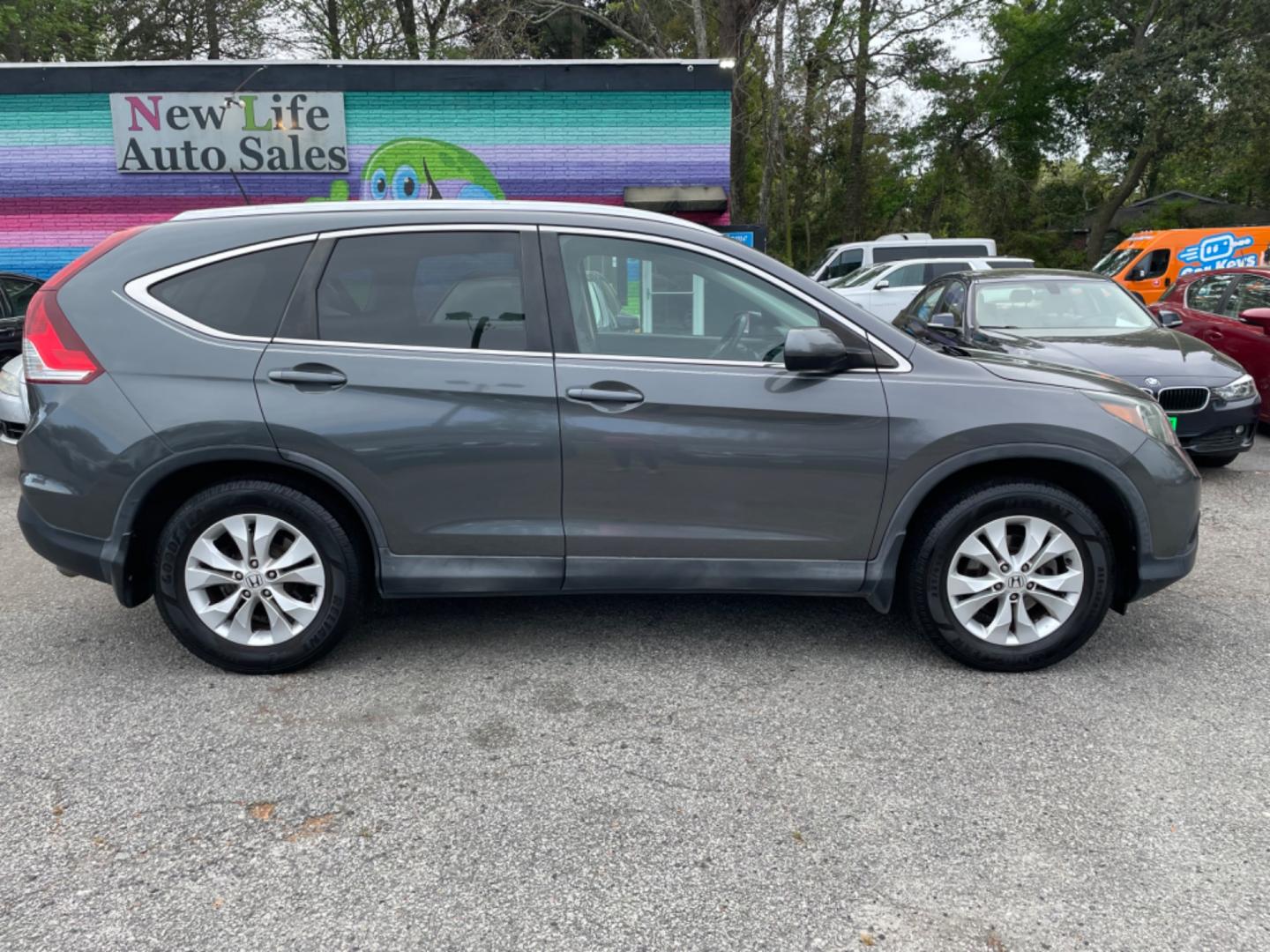 2014 GRAY HONDA CR-V EX-L (2HKRM3H73EH) with an 2.4L engine, Automatic transmission, located at 5103 Dorchester Rd., Charleston, SC, 29418-5607, (843) 767-1122, 36.245171, -115.228050 - Photo#8